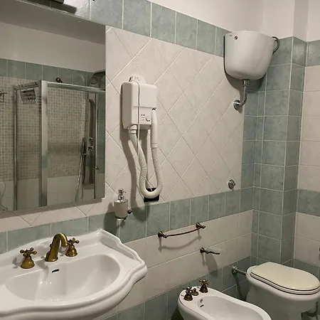 Bbuss Country Club Landhaus *