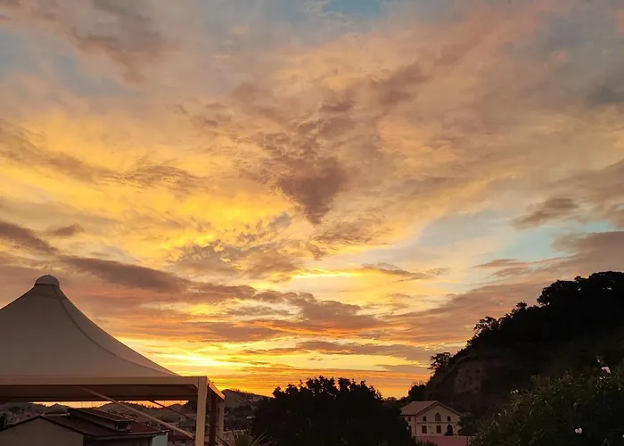 Bbuss Country Club * 卡坦扎罗