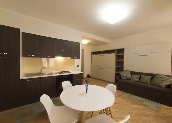 Bbuss Country Club * 卡坦扎罗